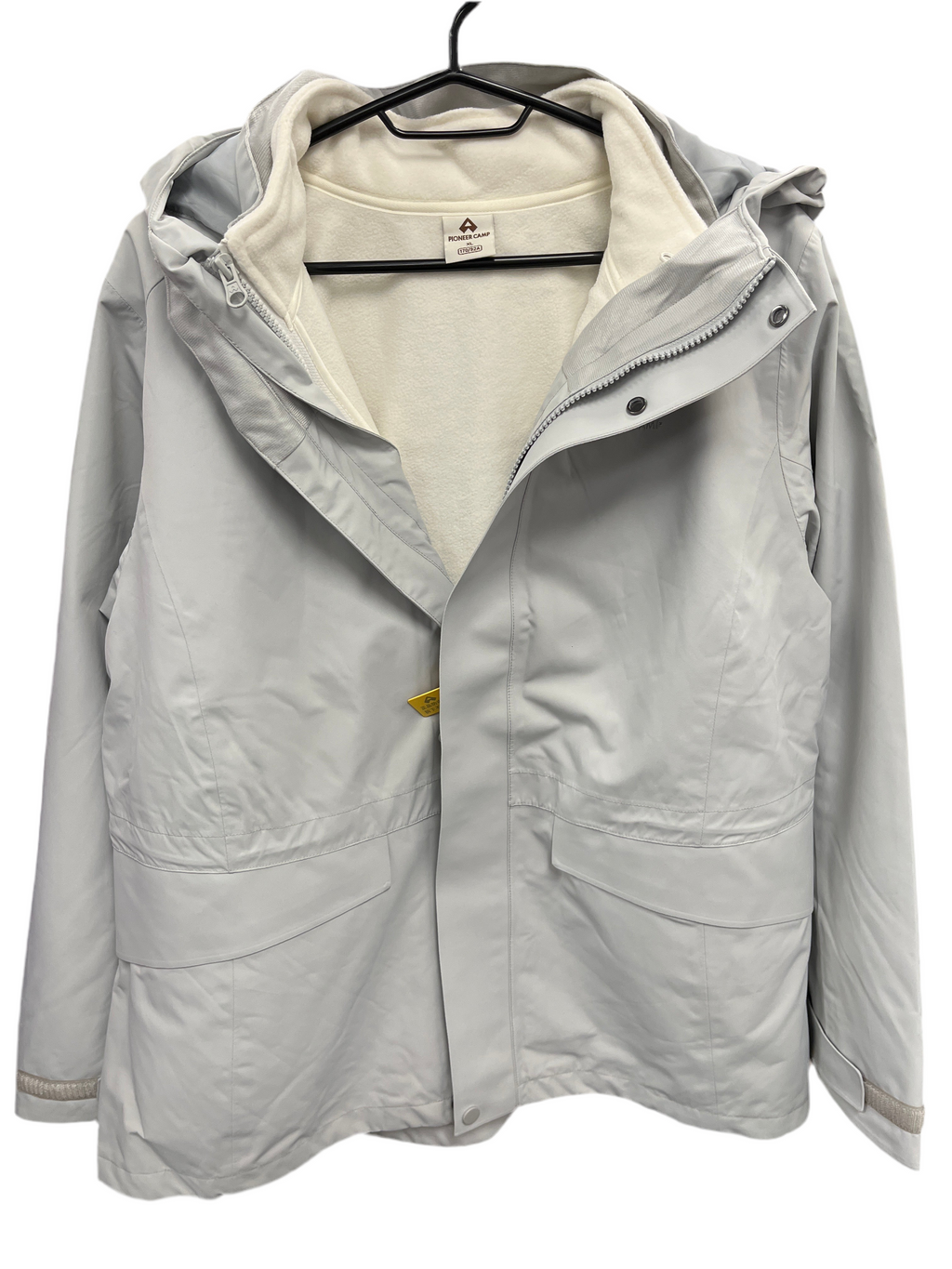 Women’s outdoor jacket